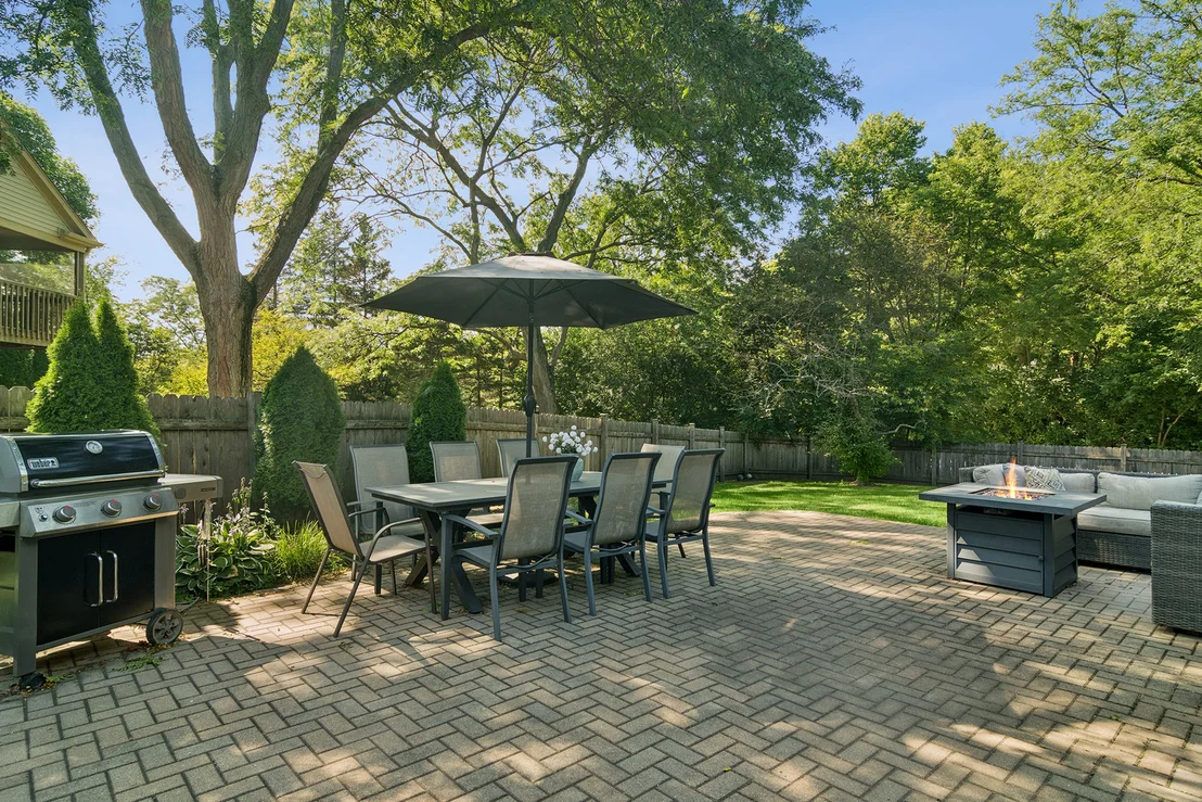 Photo of 634 Raintree Road