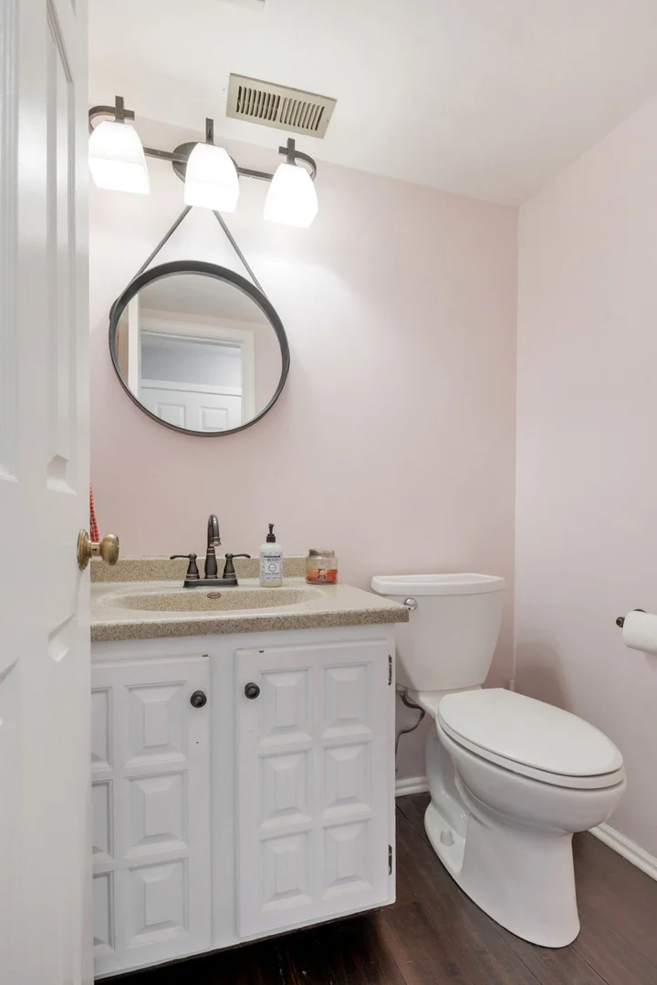 Photo of 650 BUTTERFIELD Drive