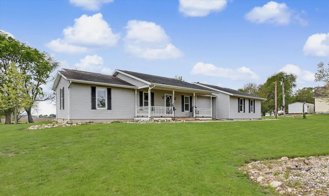 Photo of 1681 County Road 700 N