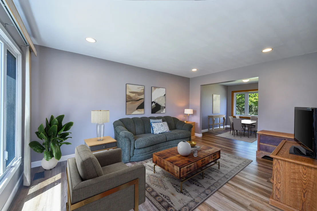 Photo of 297 Springbrook Lane