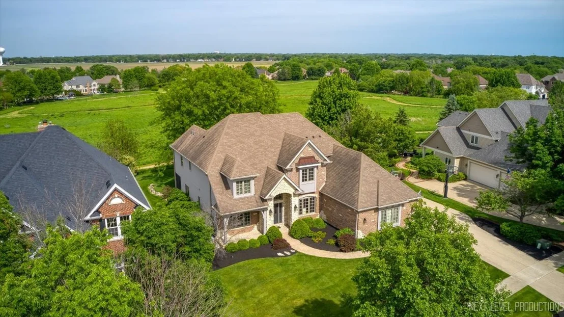 Photo of 2460 Bird Lane