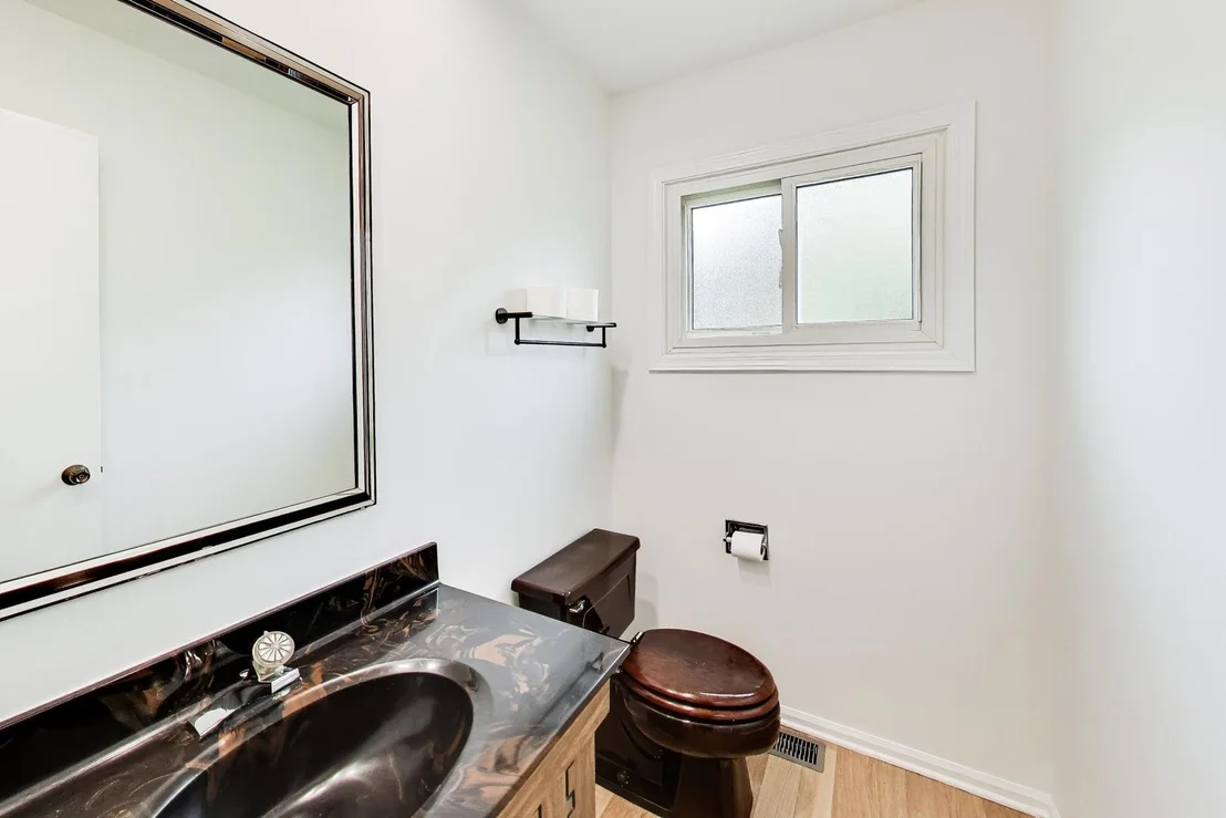 Photo of 1225 Laurel Avenue