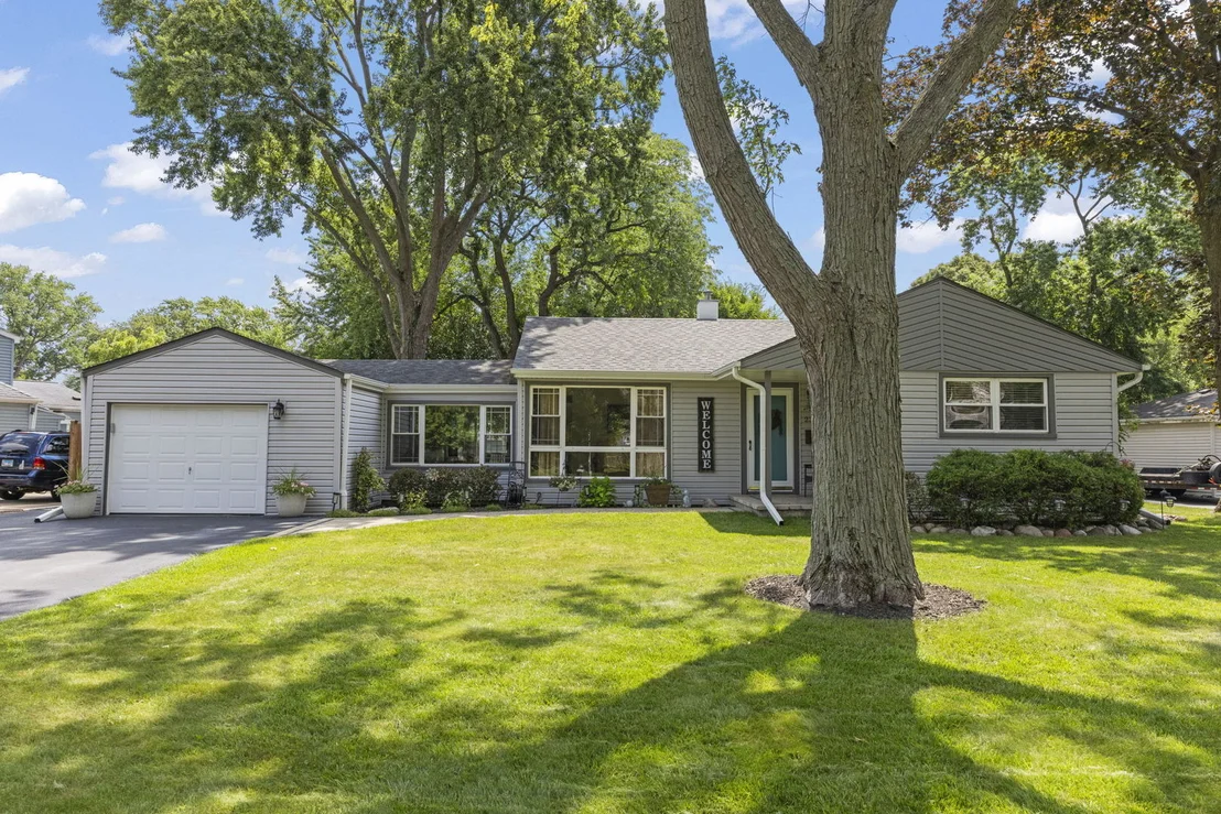 Photo of 2304 Meadow Drive