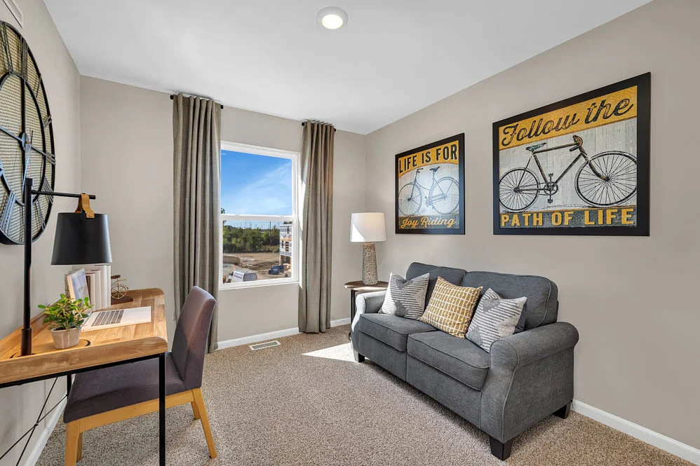 Photo of 1372 Foxglove Drive