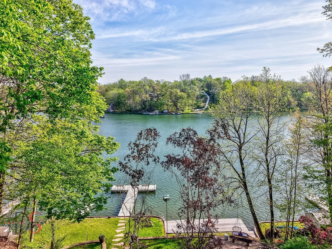 Photo of 1419 Shoreline Drive