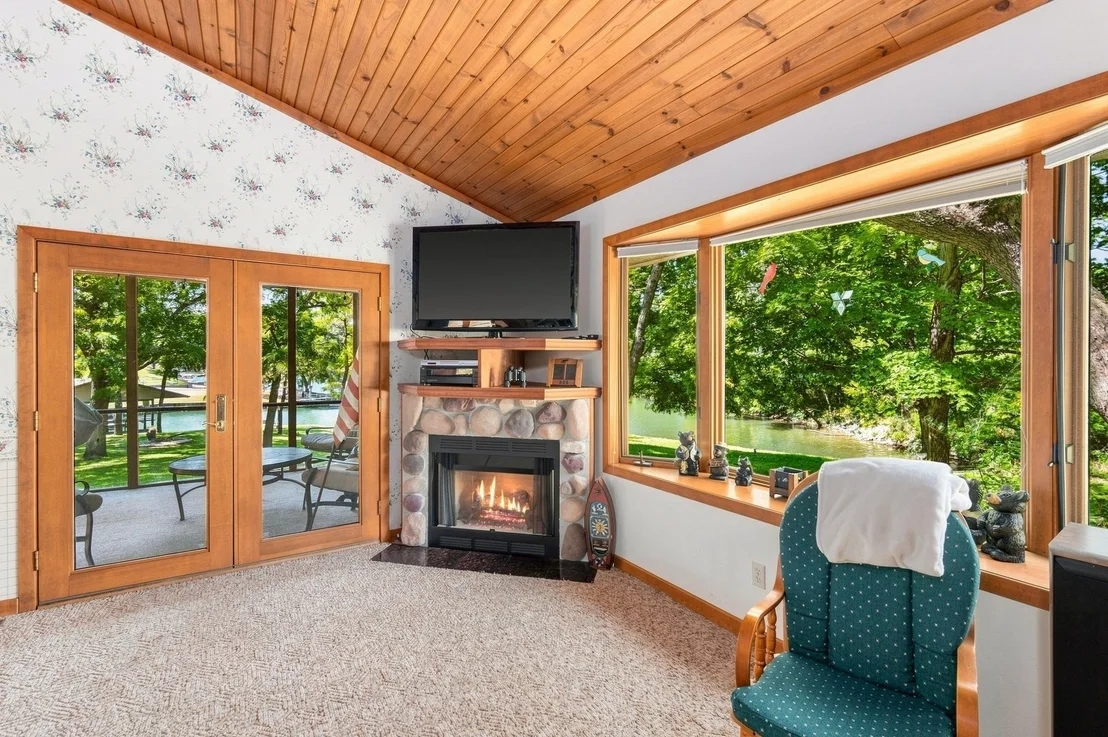 Photo of 154 Beachview Court
