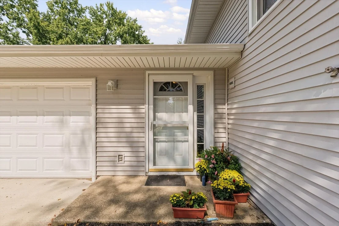 Photo of 2108 Blackthorn Drive