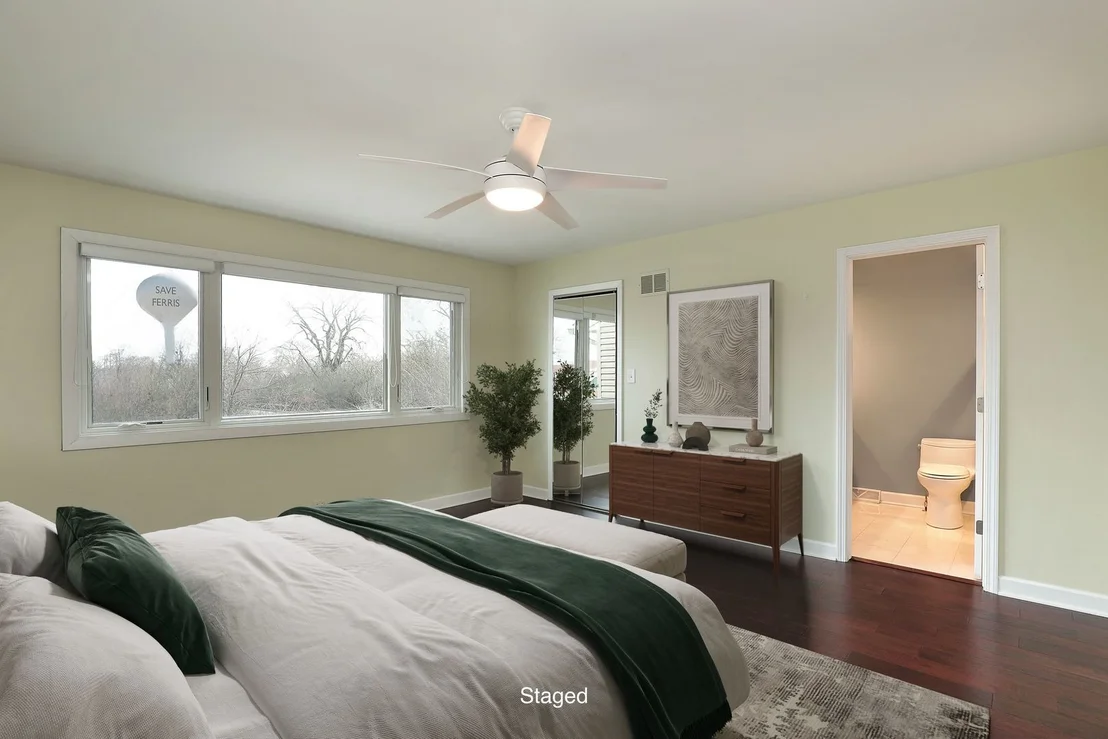 Photo of 1150 Meadow Road