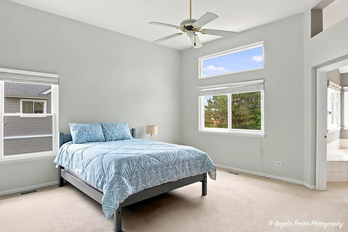 Photo of 331 Hampton Court