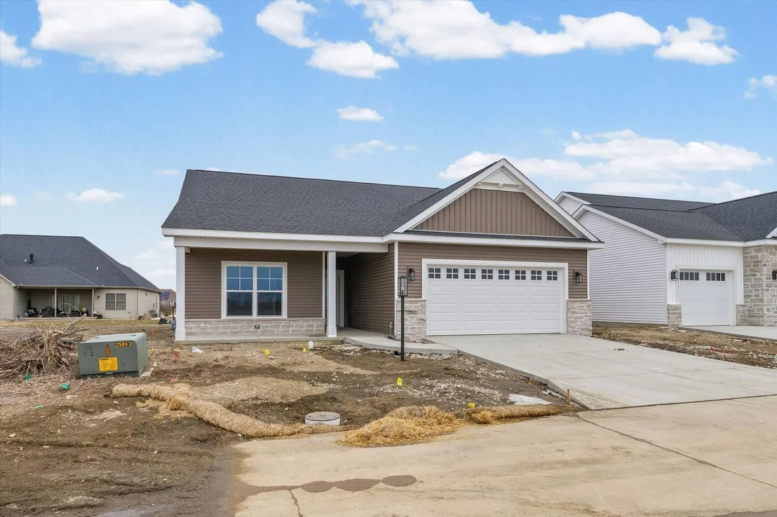 Photo of 3902 Bay Circle