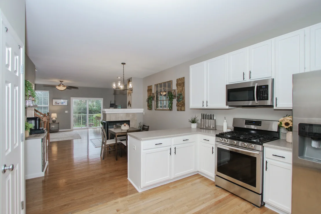 Photo of 734 THORNBURY Road