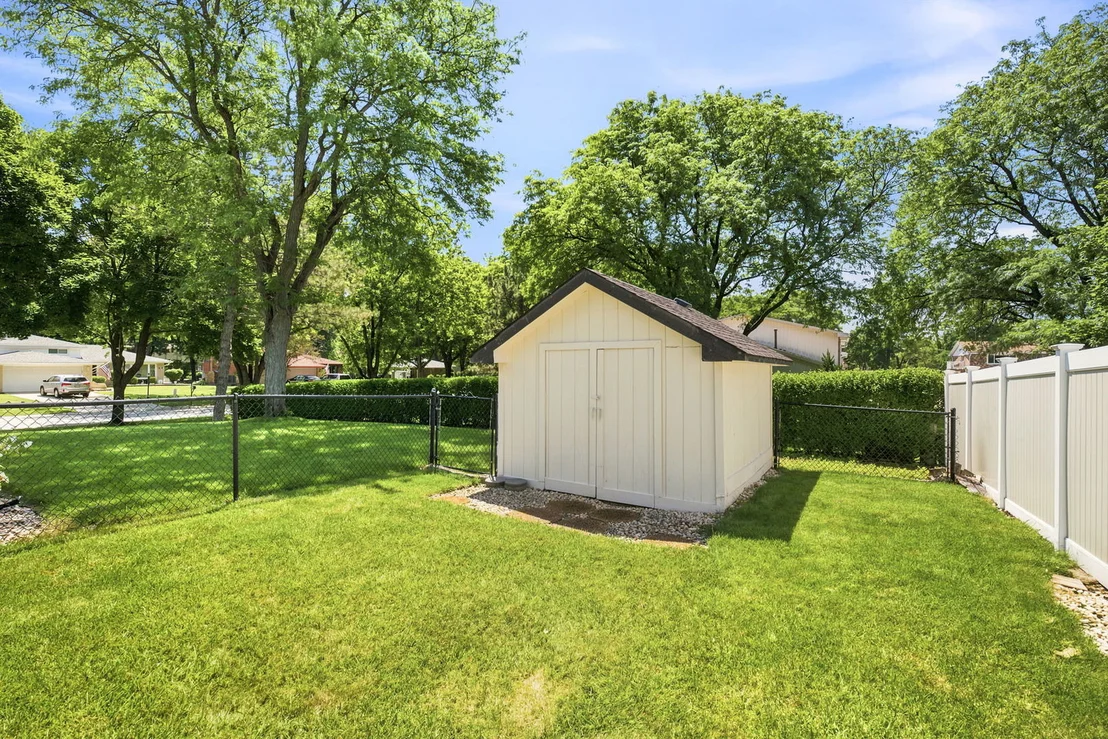 Photo of 7804 Florence Avenue
