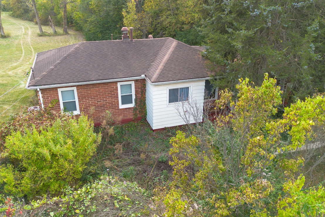 Photo of 1994 N 2753rd Road