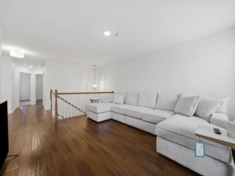Photo of 543 Topeka Drive