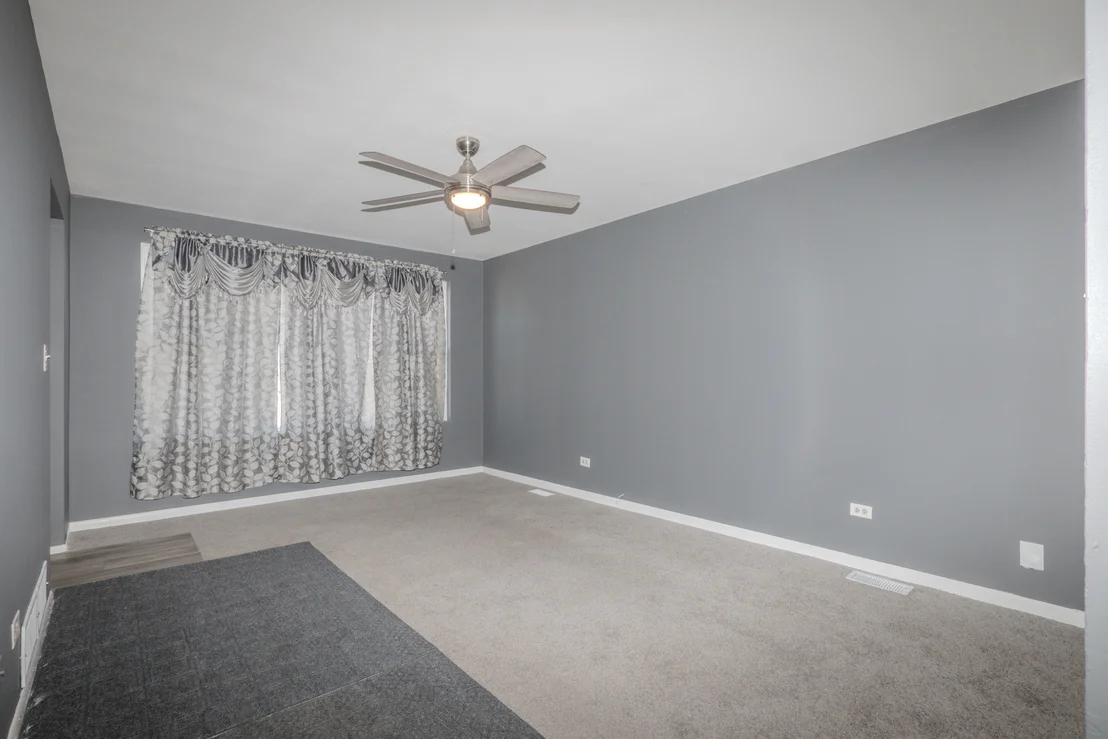 Photo of 4021 W 82nd Place