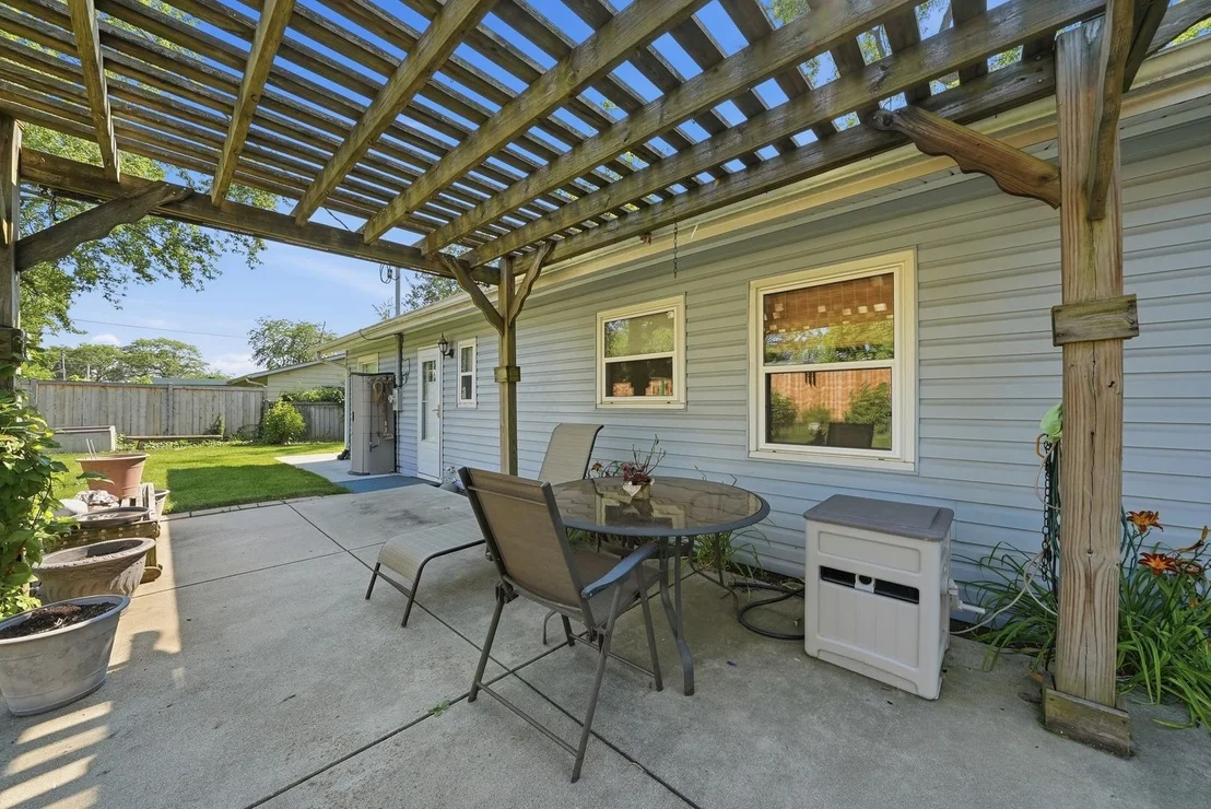 Photo of 403 Hazelwood Lane