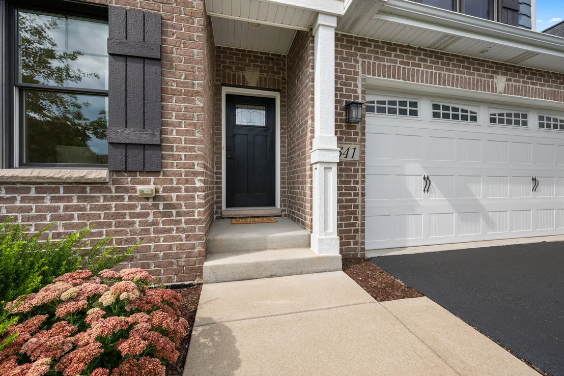 Photo of 641 Bourbon Court