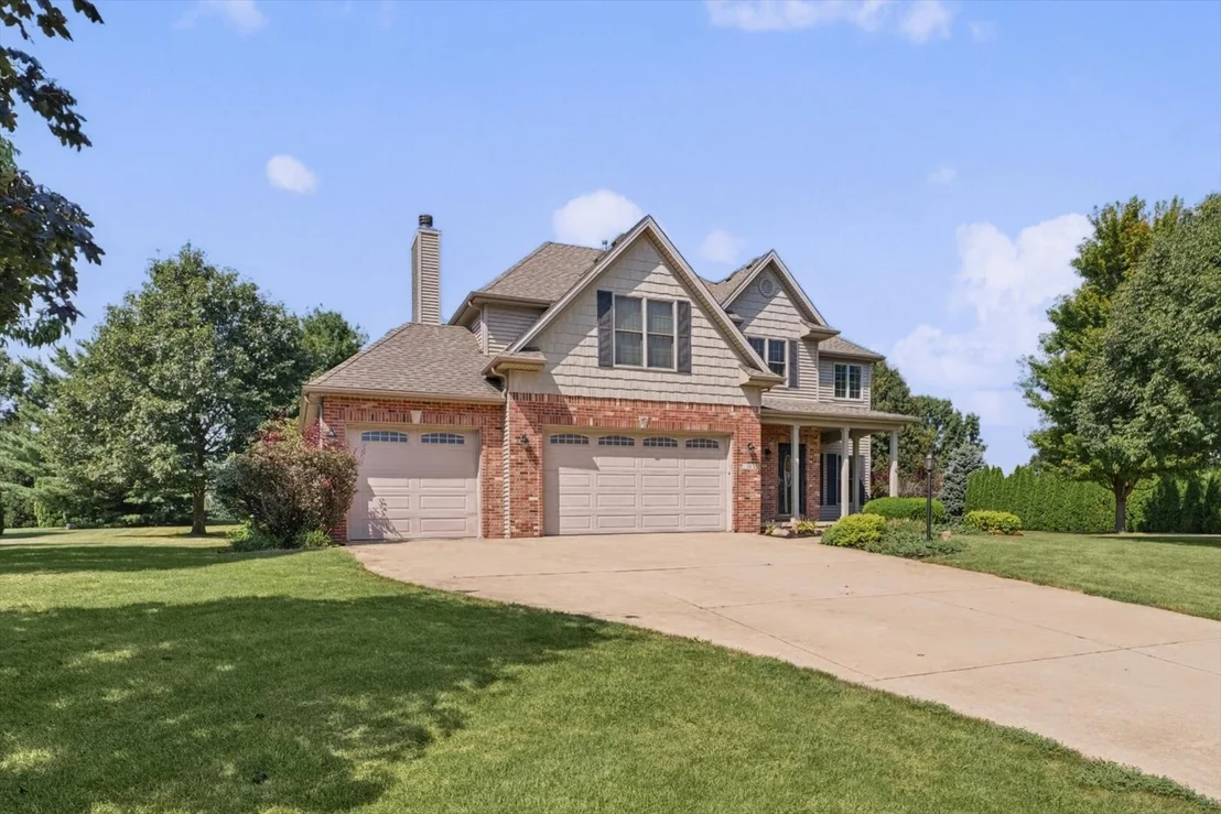 Photo of 30 Long Grove Drive