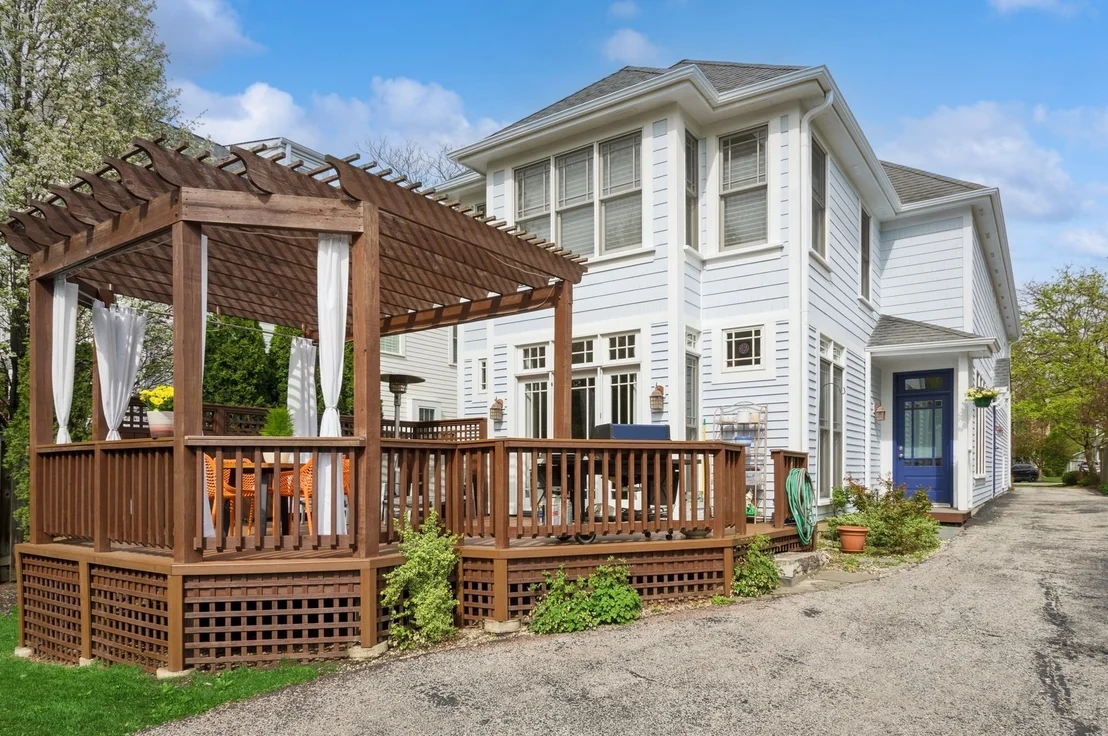Photo of 384 Provident Avenue