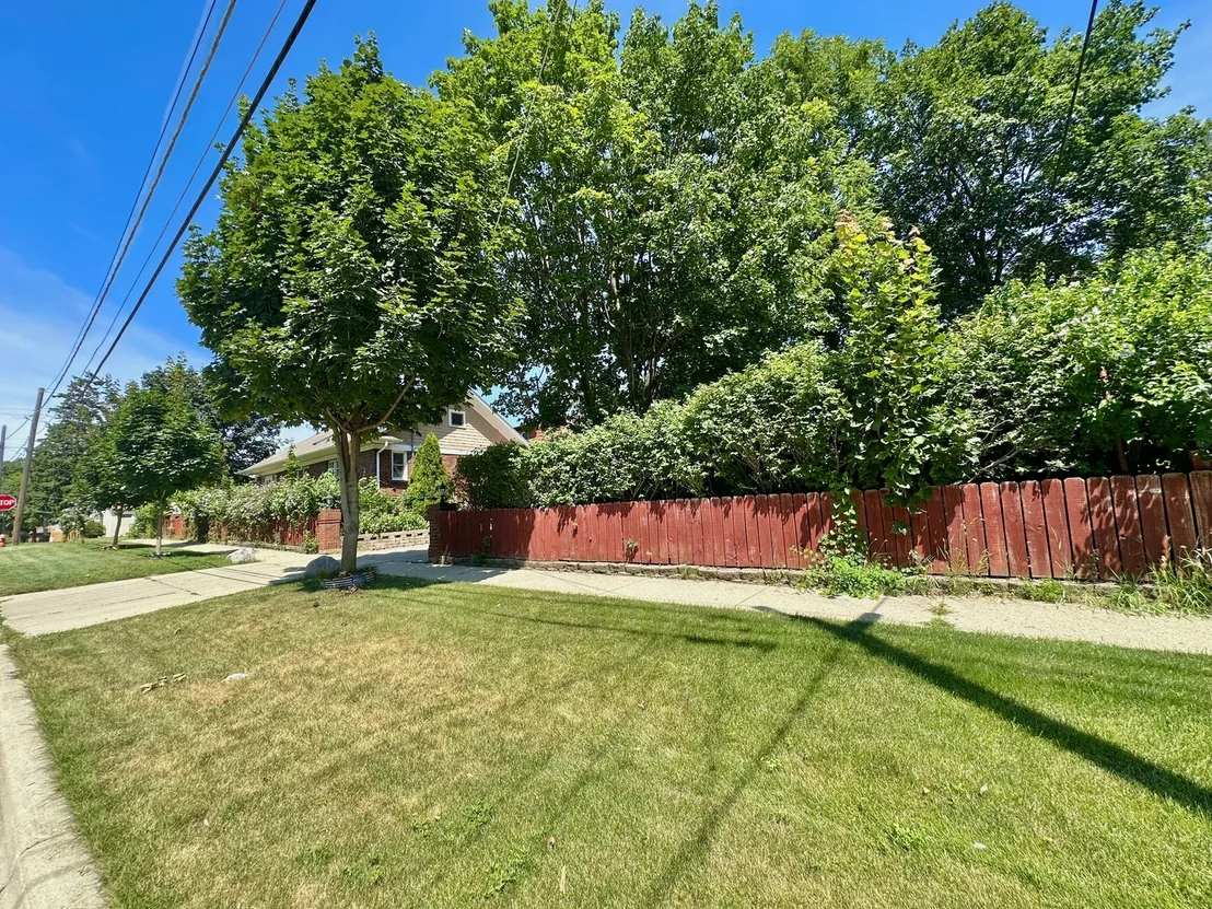 Photo of 85 WILCOX Avenue