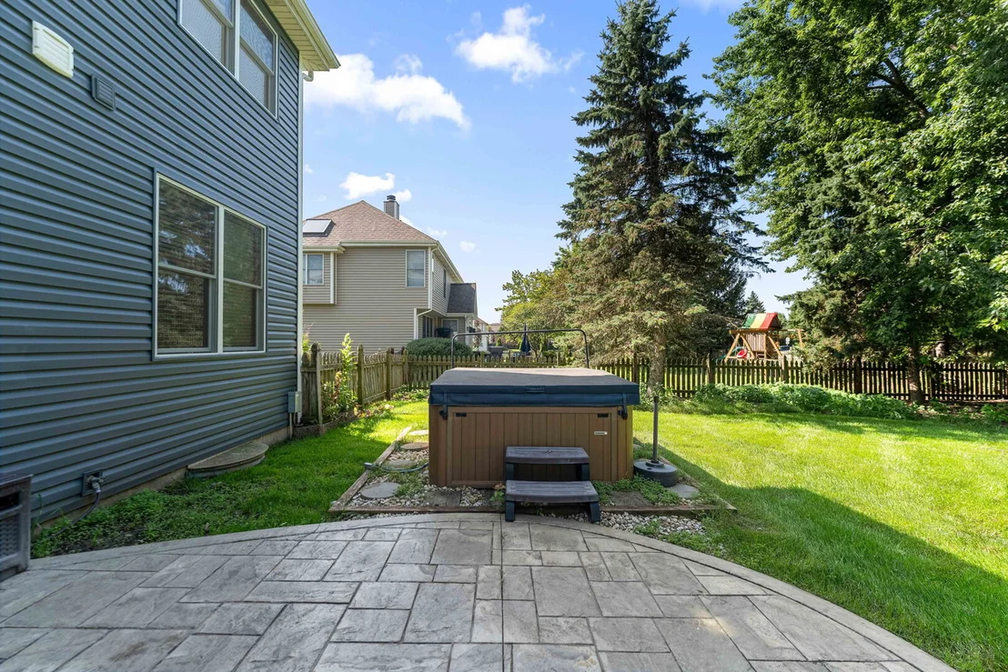 Photo of 9 N Daniels Drive
