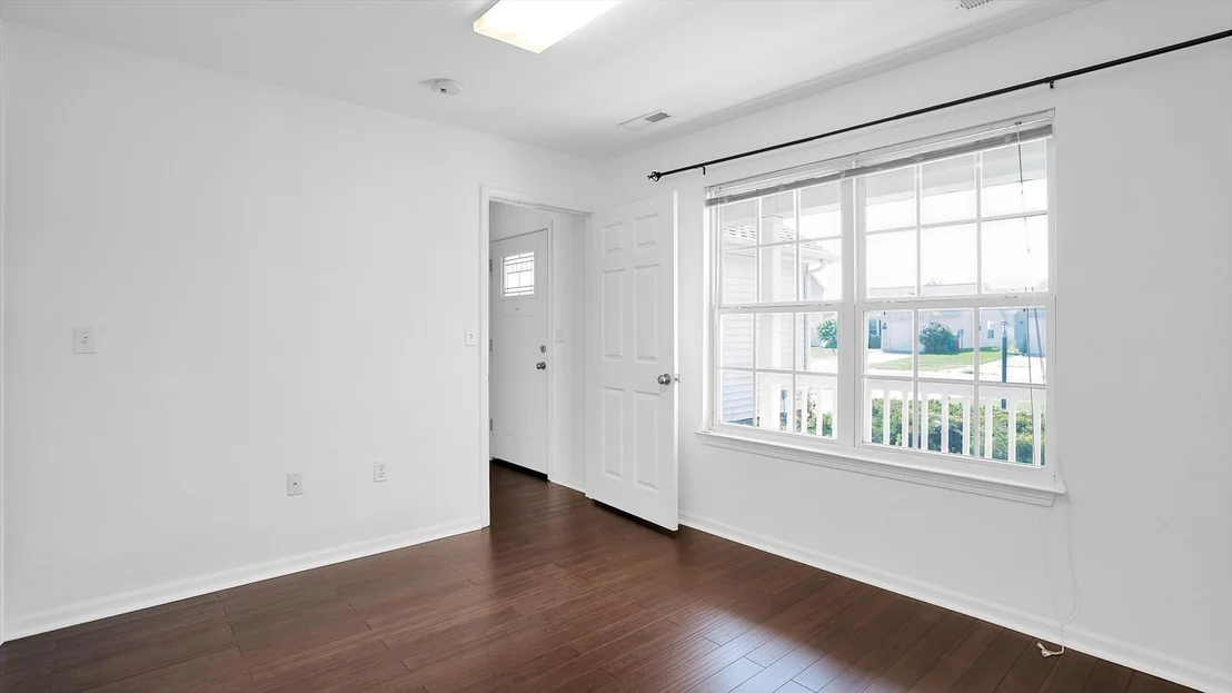 Photo of 710 Yalow Drive