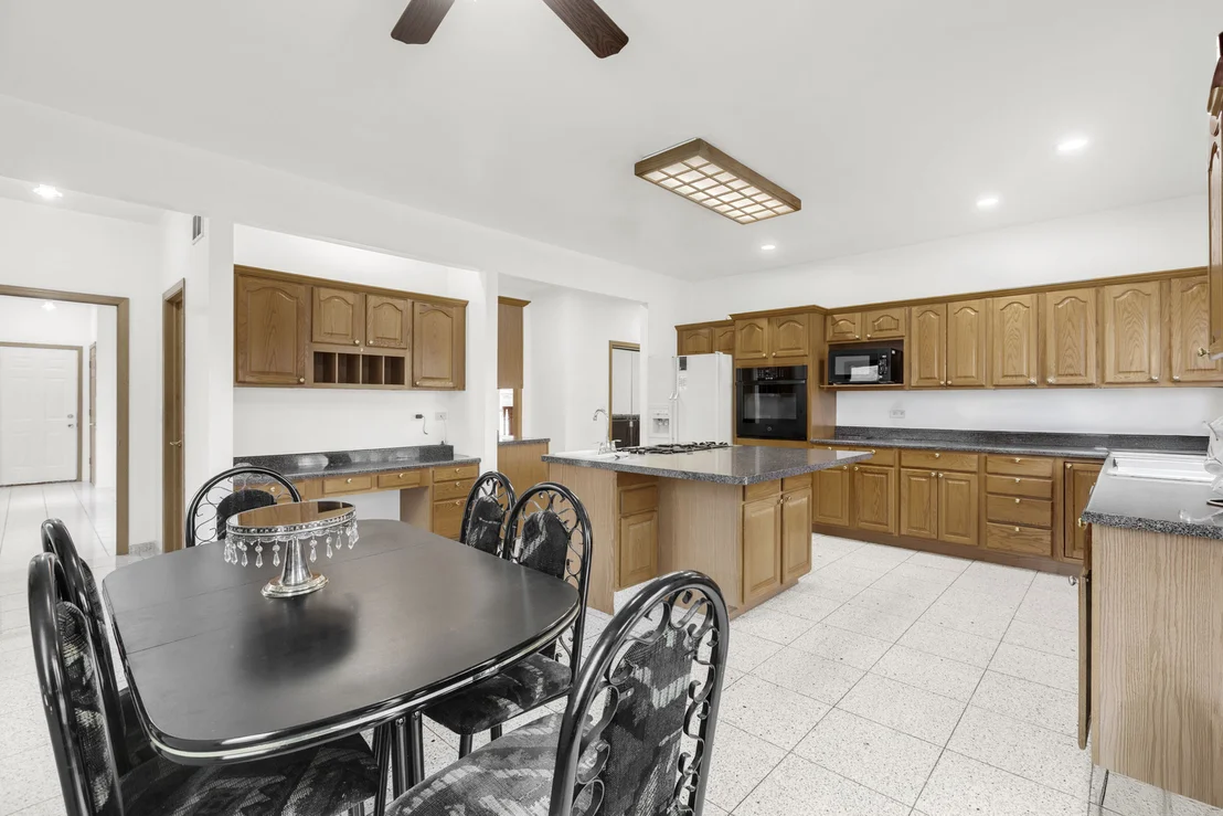 Photo of 1007 Wildwood Lane