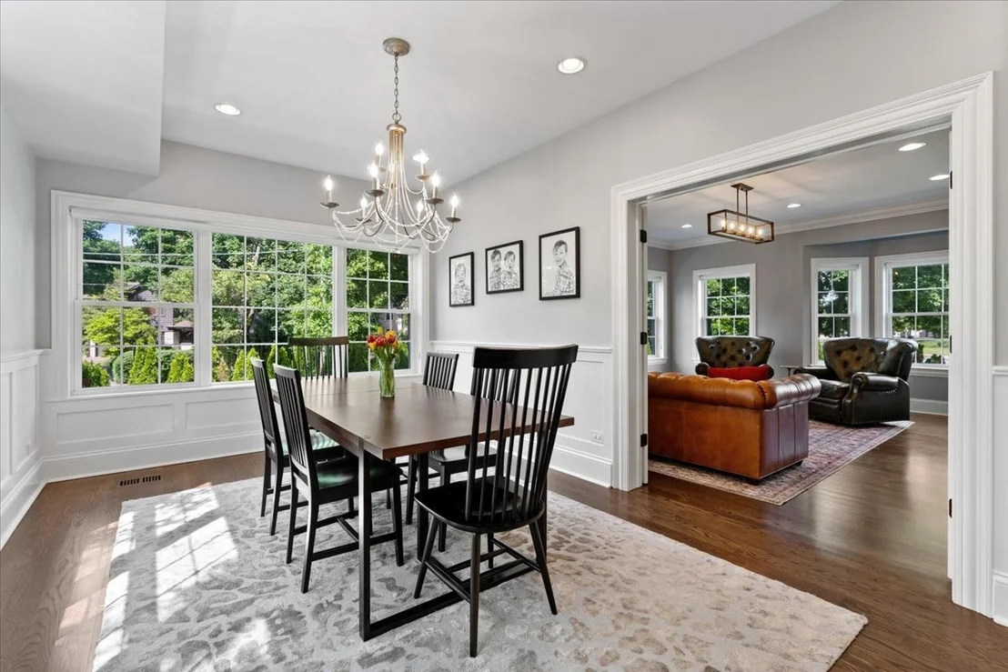 Photo of 980 Green Bay Road
