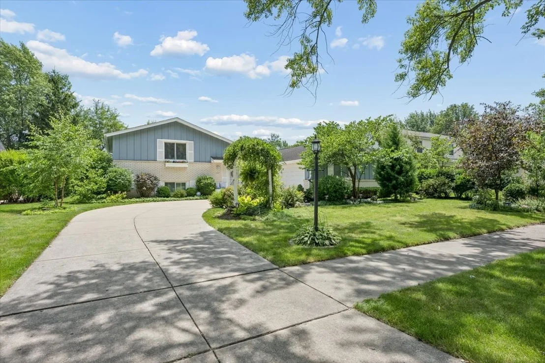 Photo of 4017 Carousel Drive
