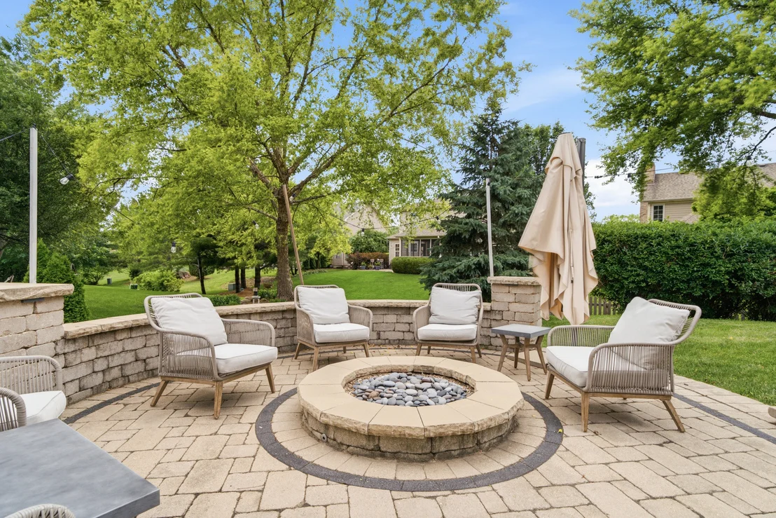 Photo of 899 Edgewood Drive