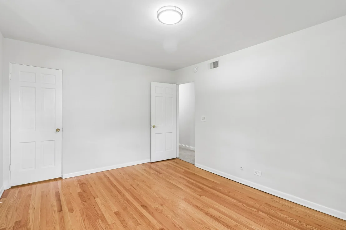 Photo of 1053 Laurel Lane