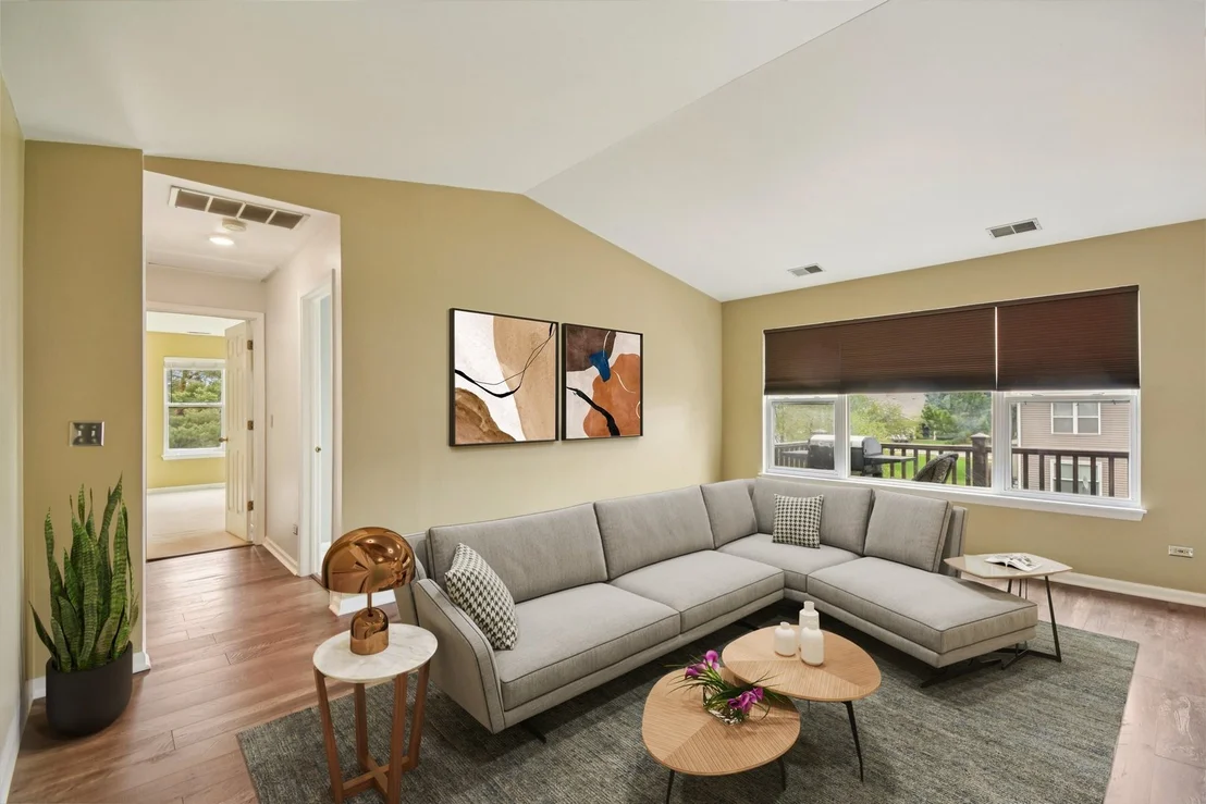 Photo of Unit D at 402 Woodview Circle
