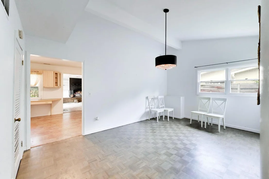 Photo of 115 Lockerbie Lane