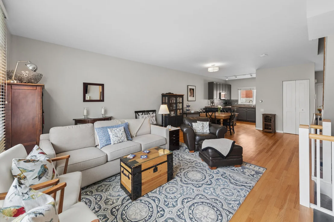 Photo of Unit E2 at 1889 Maple Avenue