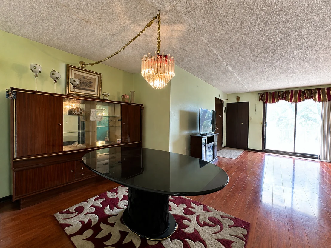 Photo of Unit 3 at 5408 Chateau Drive