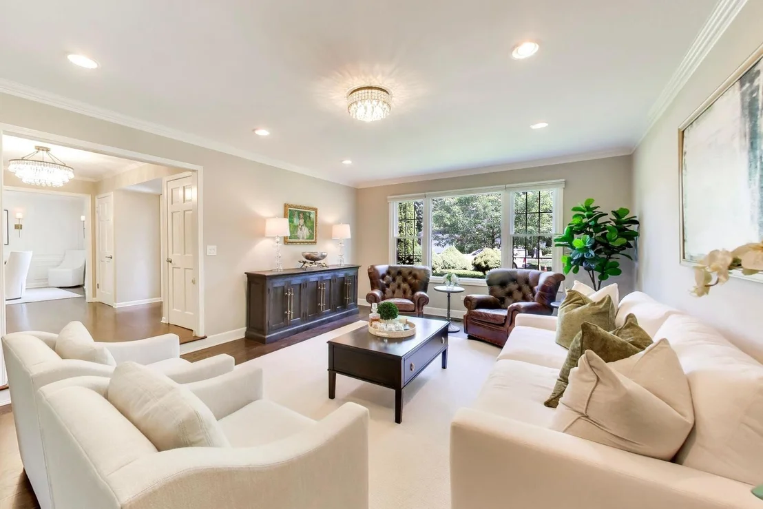 Photo of 3139 HEMLOCK Lane