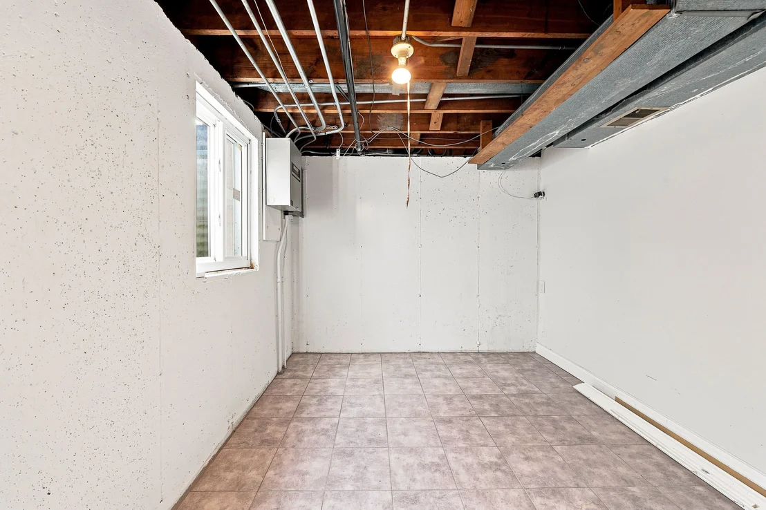 Photo of 1805 W Willow Lane