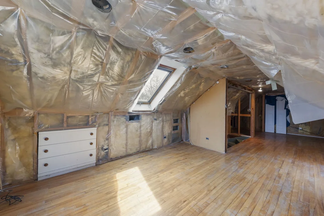 Photo of 261 Melrose Avenue