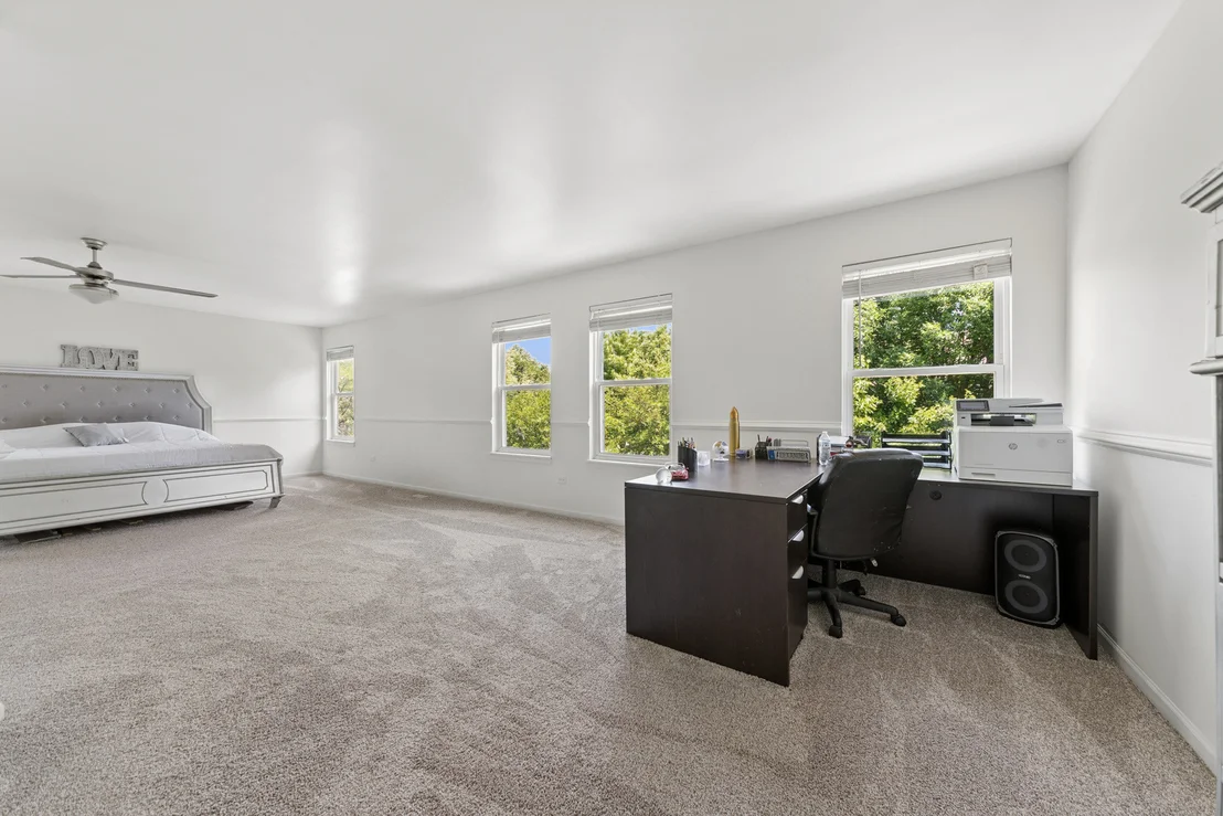 Photo of 1702 Stonegate Drive