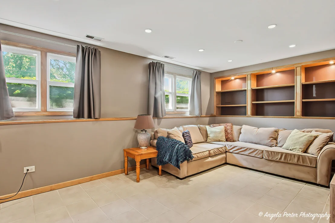 Photo of 12 Sunshine Avenue