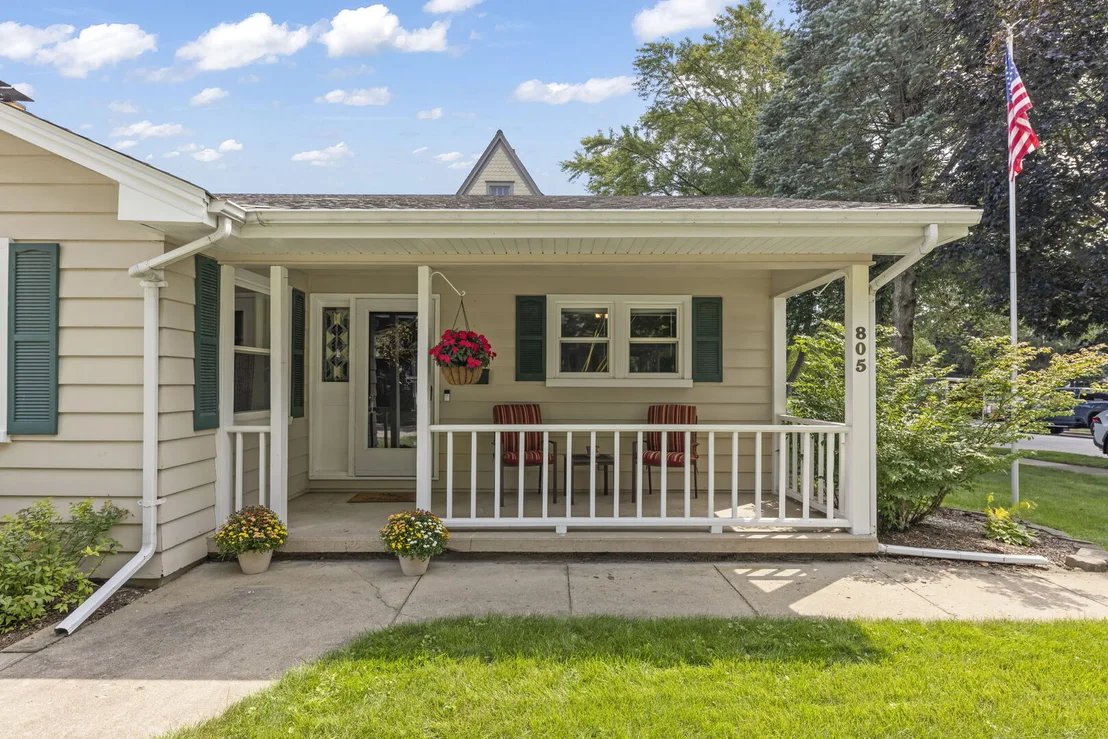 Photo of 805 Walnut Avenue