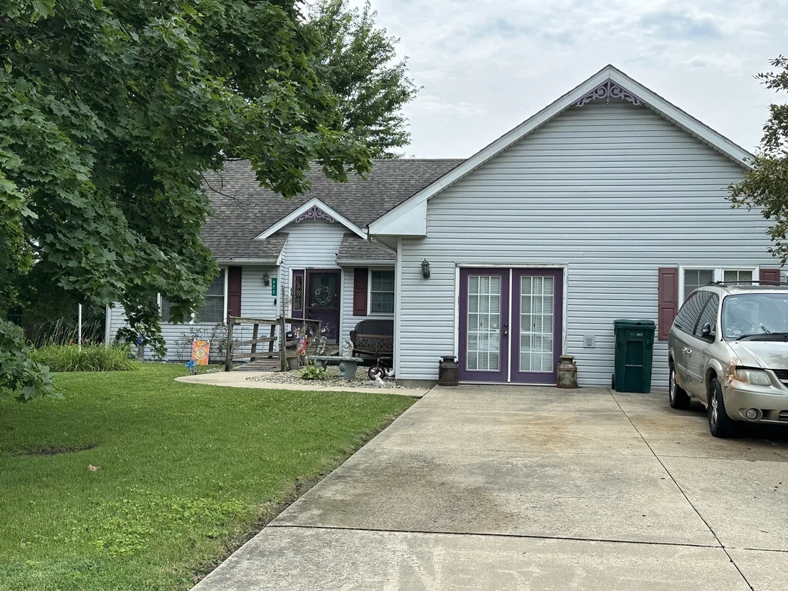 Photo of 625 N Diversatech Drive