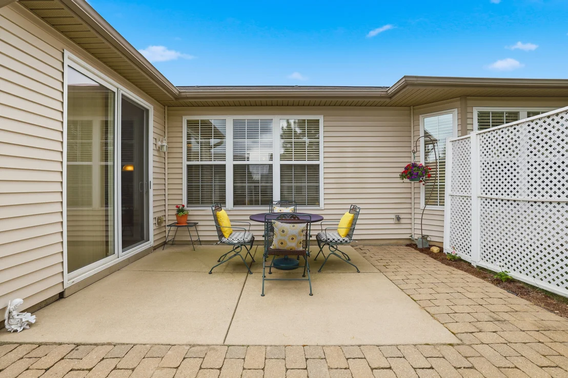 Photo of 13372 Longmeadow Drive