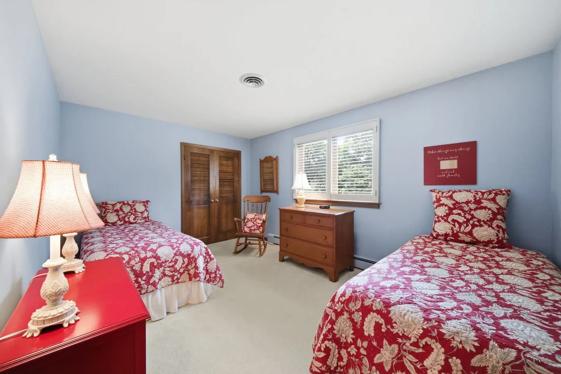 Photo of 534 E Forest Avenue