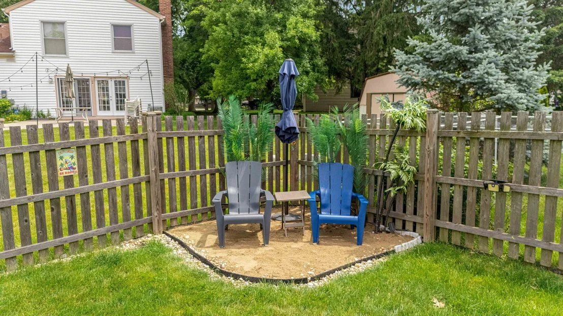 Photo of 431 NEWPORT Drive