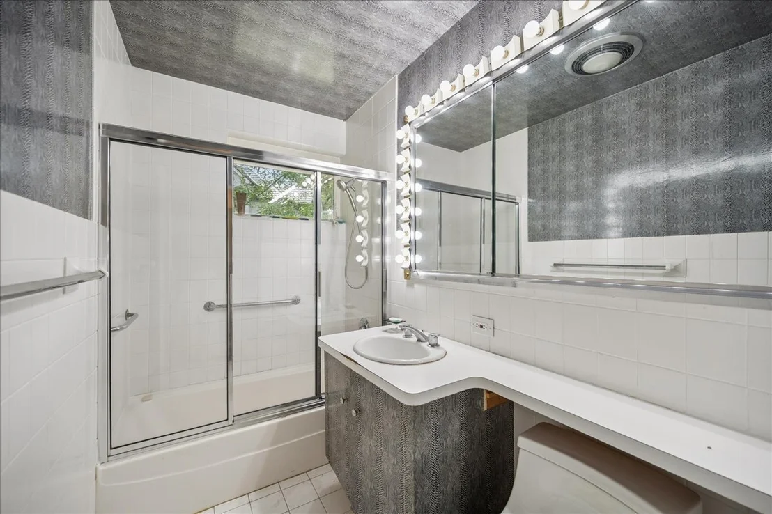 Photo of 794 Clover Lane