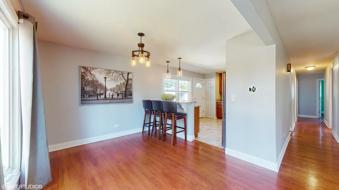 Photo of 7125 Summit Road