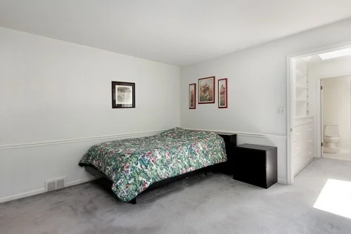 Photo of 30 Cody Lane