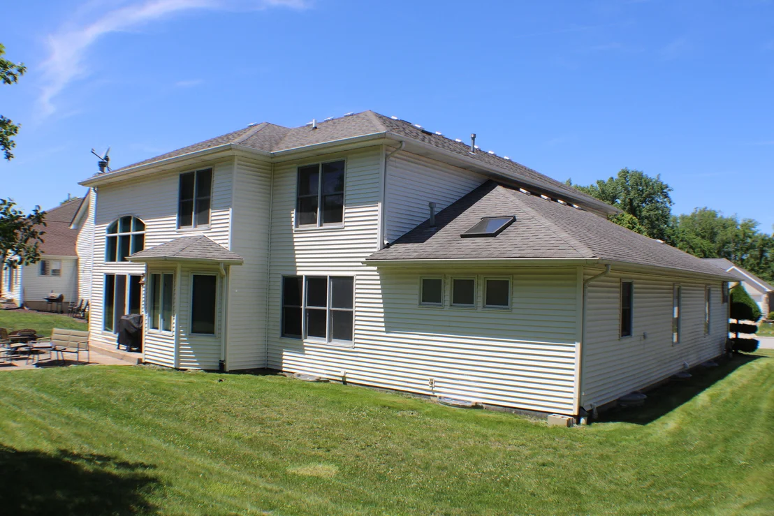 Photo of 415 Tamarack Street