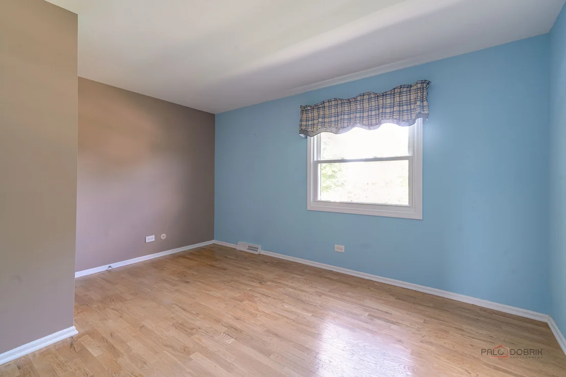 Photo of 255 Lee Road